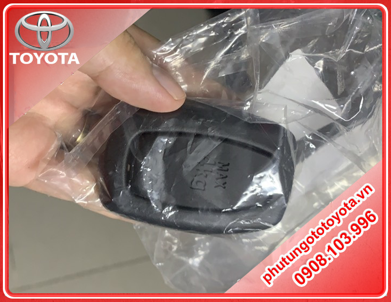 Móc treo đồ sau lưng ghế Toyota Innova 2017-2022